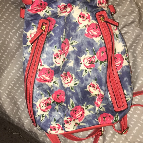 Floral Backpack Handbag - Picture 6 of 6